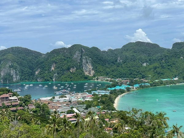 Phi Phi speed boat tour